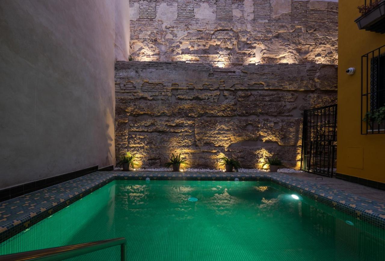 Wello Apartments Sevilla Luaran gambar