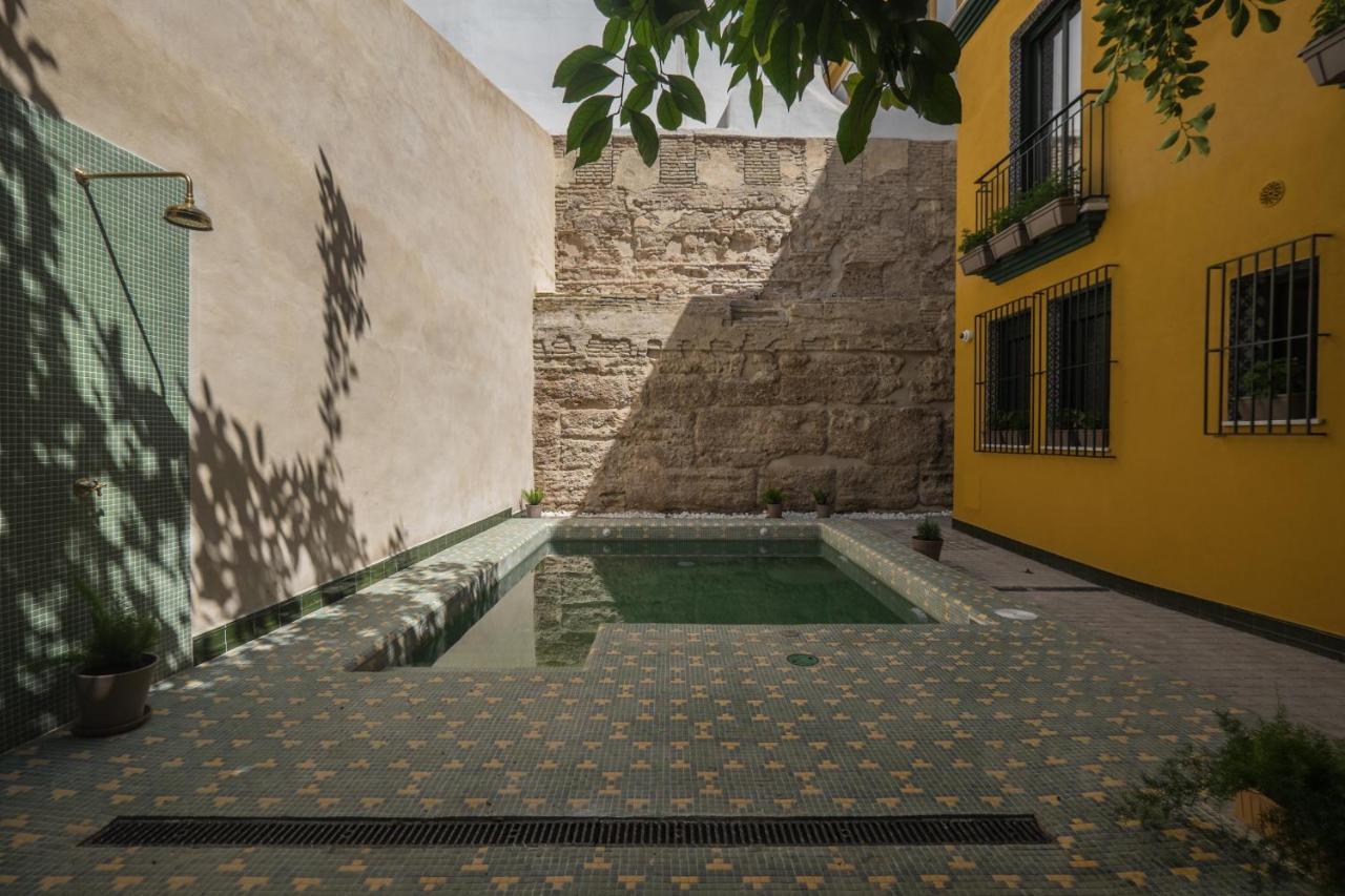 Wello Apartments Sevilla Luaran gambar