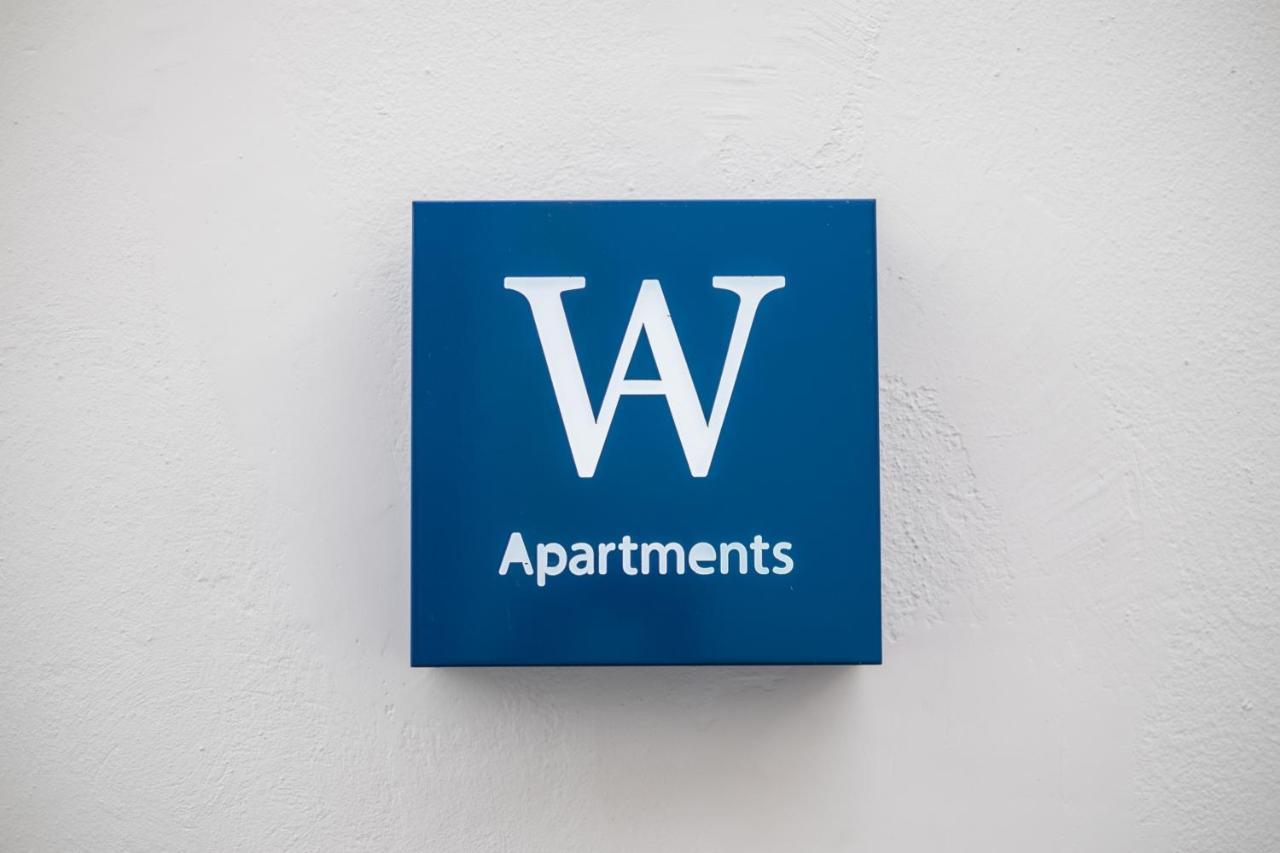 Wello Apartments Sevilla Luaran gambar