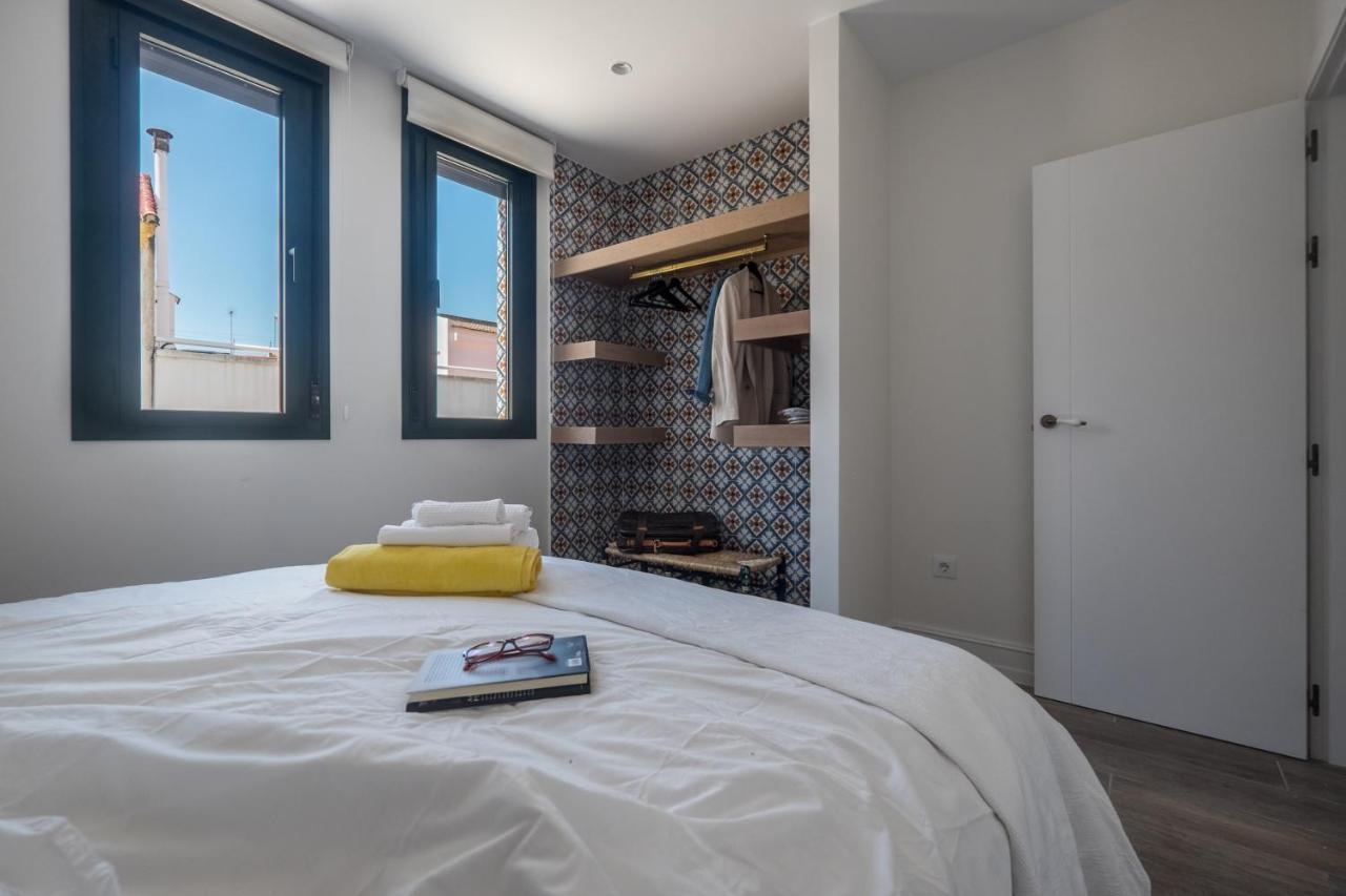 Wello Apartments Sevilla Luaran gambar