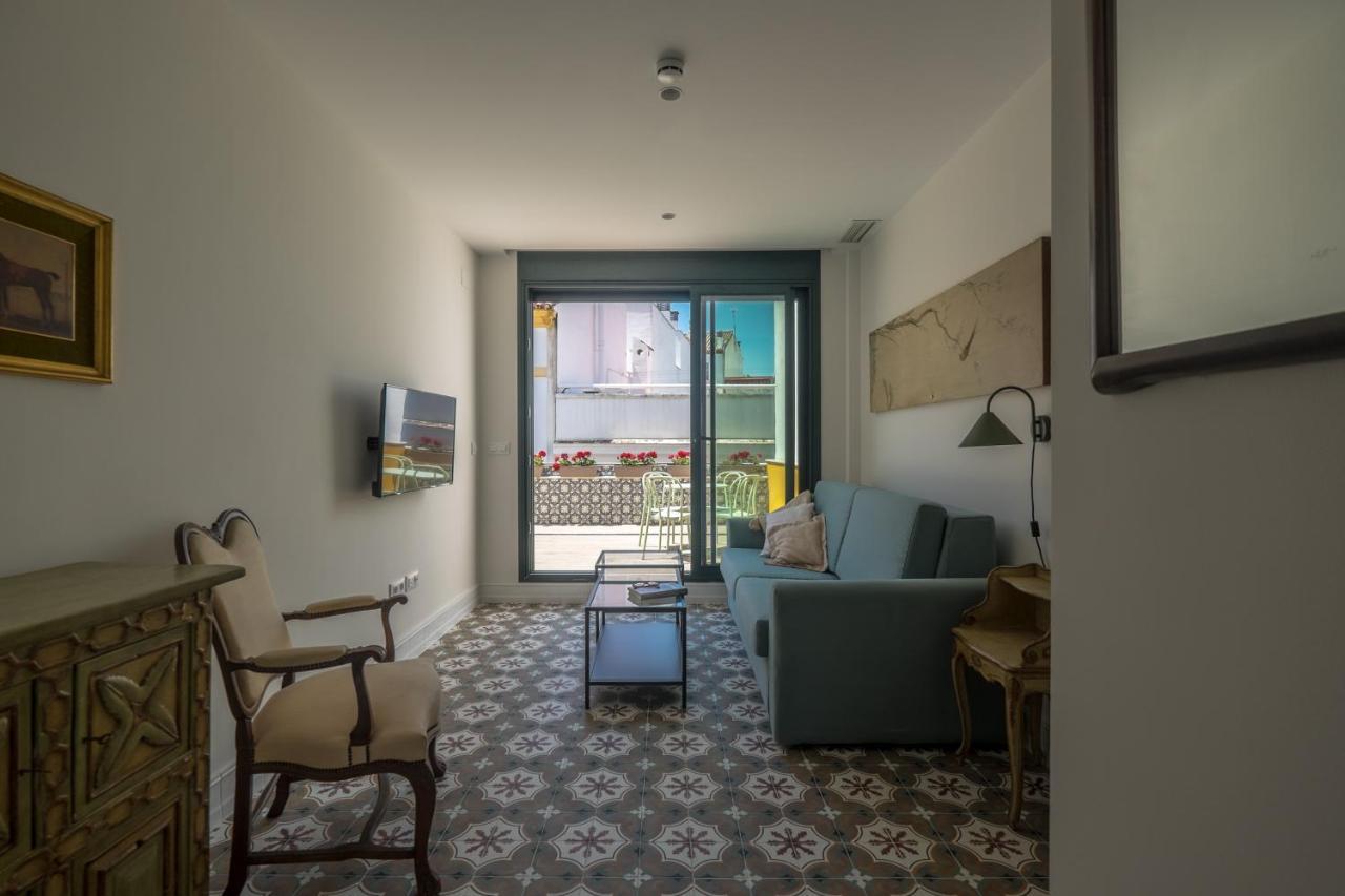 Wello Apartments Sevilla Luaran gambar